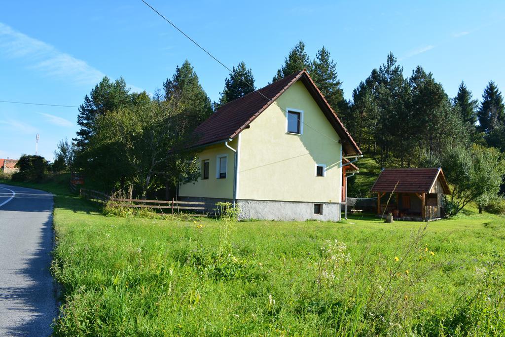 Holiday Home Lana Saborsko Extérieur photo