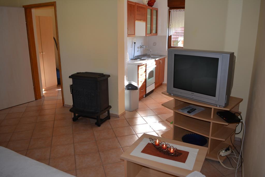 Holiday Home Lana Saborsko Extérieur photo