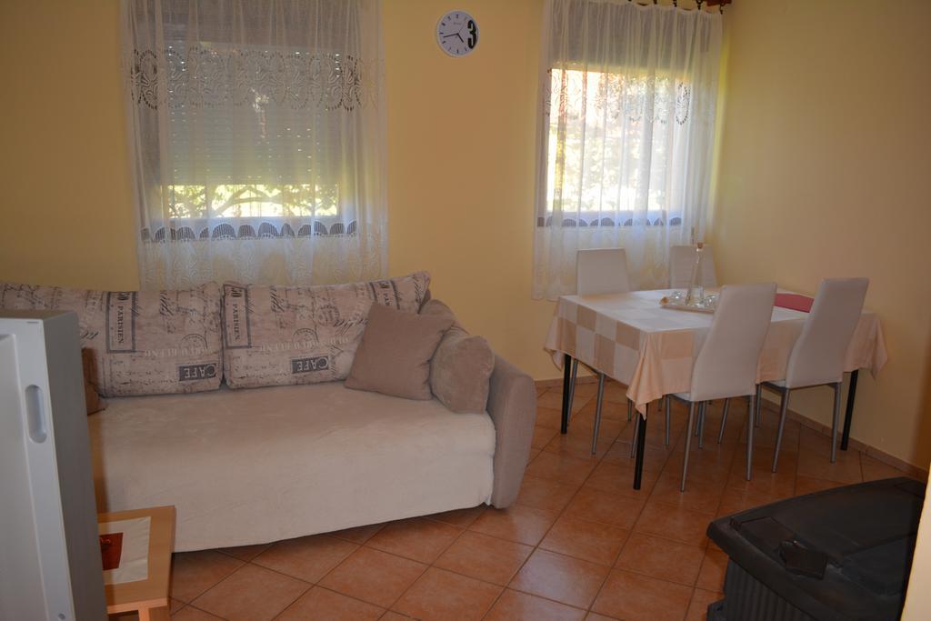 Holiday Home Lana Saborsko Extérieur photo